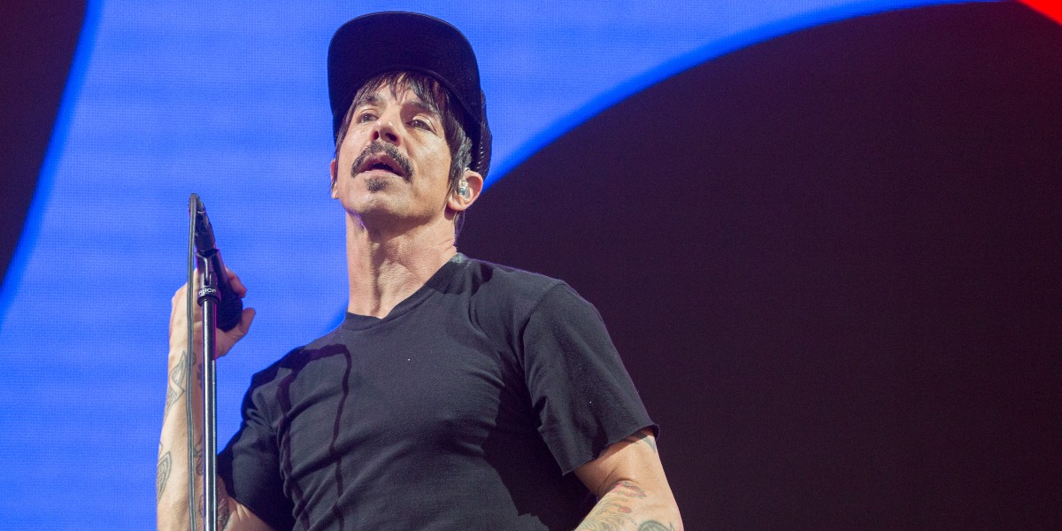 Red Hot Chili Peppers Concert Reviewer Skewers Anthony Kiedis For Minnesota Show