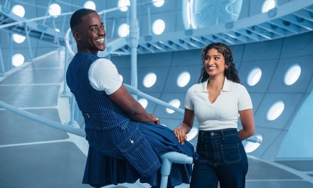 Doctor Who: Ncuti Gatwa & Varada Sethu Break Down Their Doctor-Companion Dynamic